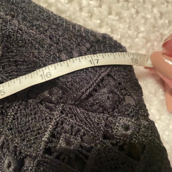 ASTR the Label Black Lace Shift Sleeveless Mini Dress - Picture 4 of 7